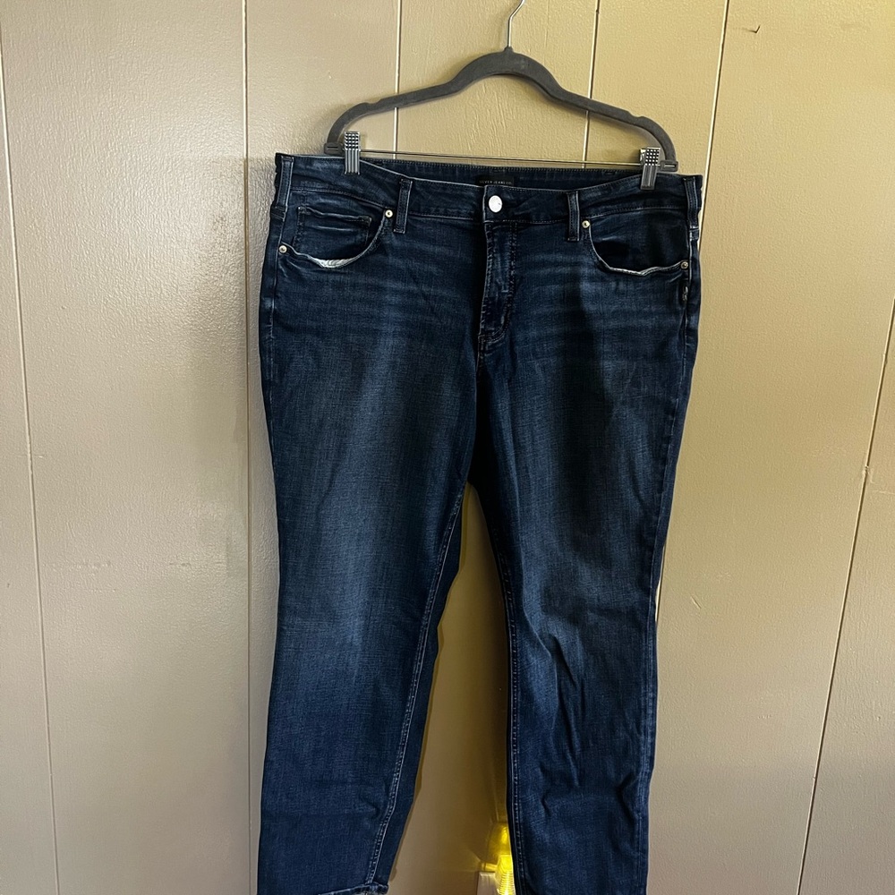 Silver Jeans Dark Blue Straight Leg Women's Jeans